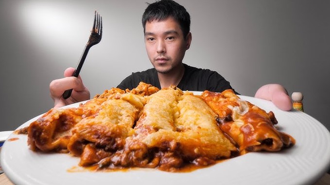 What to Eat with Enchiladas for a Complete Meal