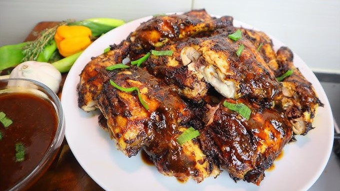 What to Eat with Jerk Chicken